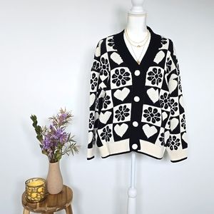 NWT - Zara Heart and Flower print Oversized V-neck Sweater